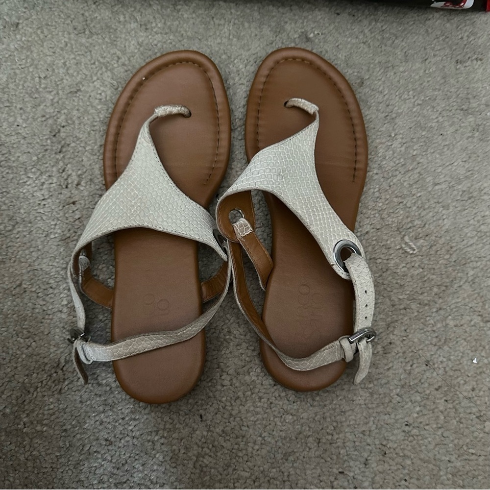 Strap on Sandals